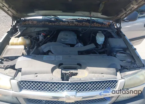 2005 Chevrolet Avalanche 1500 Ls из США, поврежденный, VIN 3GNEC12Z05G254512